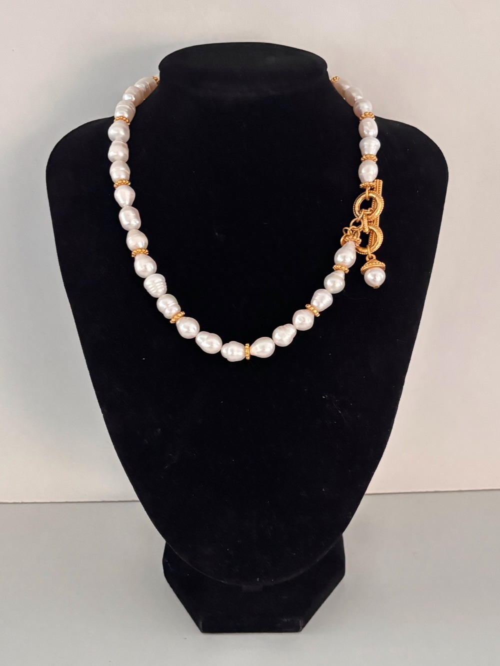 NWOT Julie Vos Marbella Statement Pearl Necklace - Picture 1 of 4